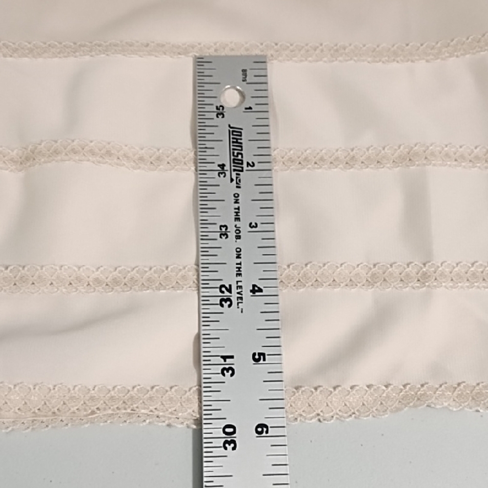 Nude Slip Cut at Bottom lace to Shorten to your length - Picture 8 of 9